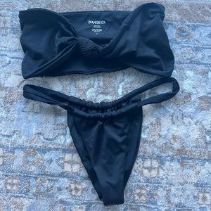 Inamorata Hygeia top and Neptune bottoms in Black